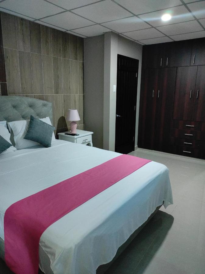 Royalinn Guayaquil Esterno foto